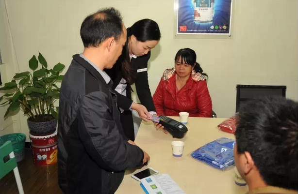 油漆加盟商見證：增城溫先生簽約友情漆