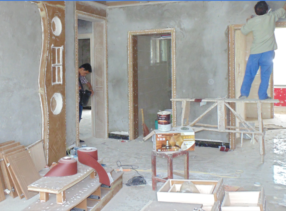 冒高溫戰(zhàn)酷暑,友情漆代理確保工程按時(shí)完工 冒高溫戰(zhàn)酷暑,友情漆代理確保工程按時(shí)完工