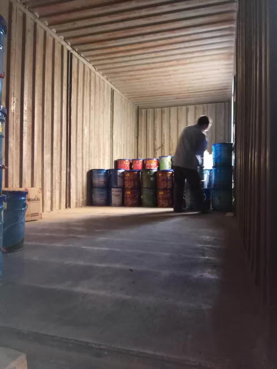 裝修旺季友情漆備貨充分，迎接客戶市場大需求